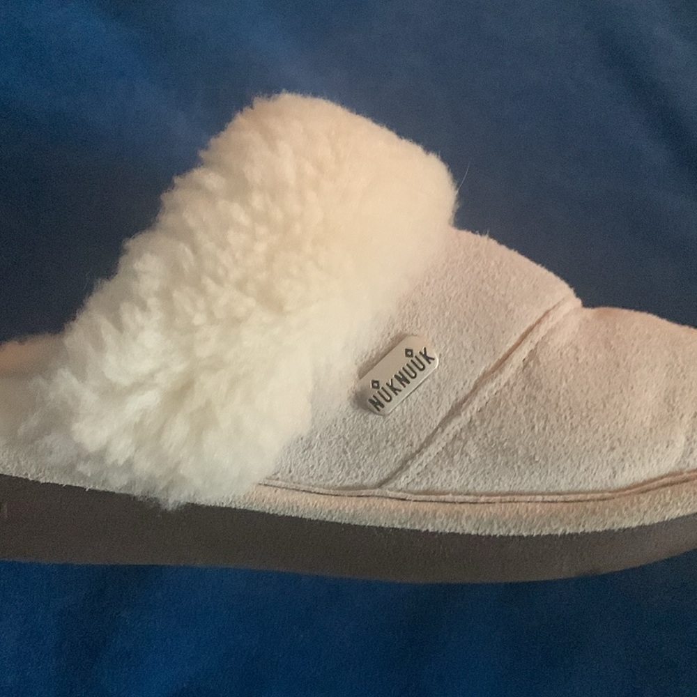 Nuknuuk slippers, size 6. Rubber soles. Sheep’s skin inside. Lightly loved